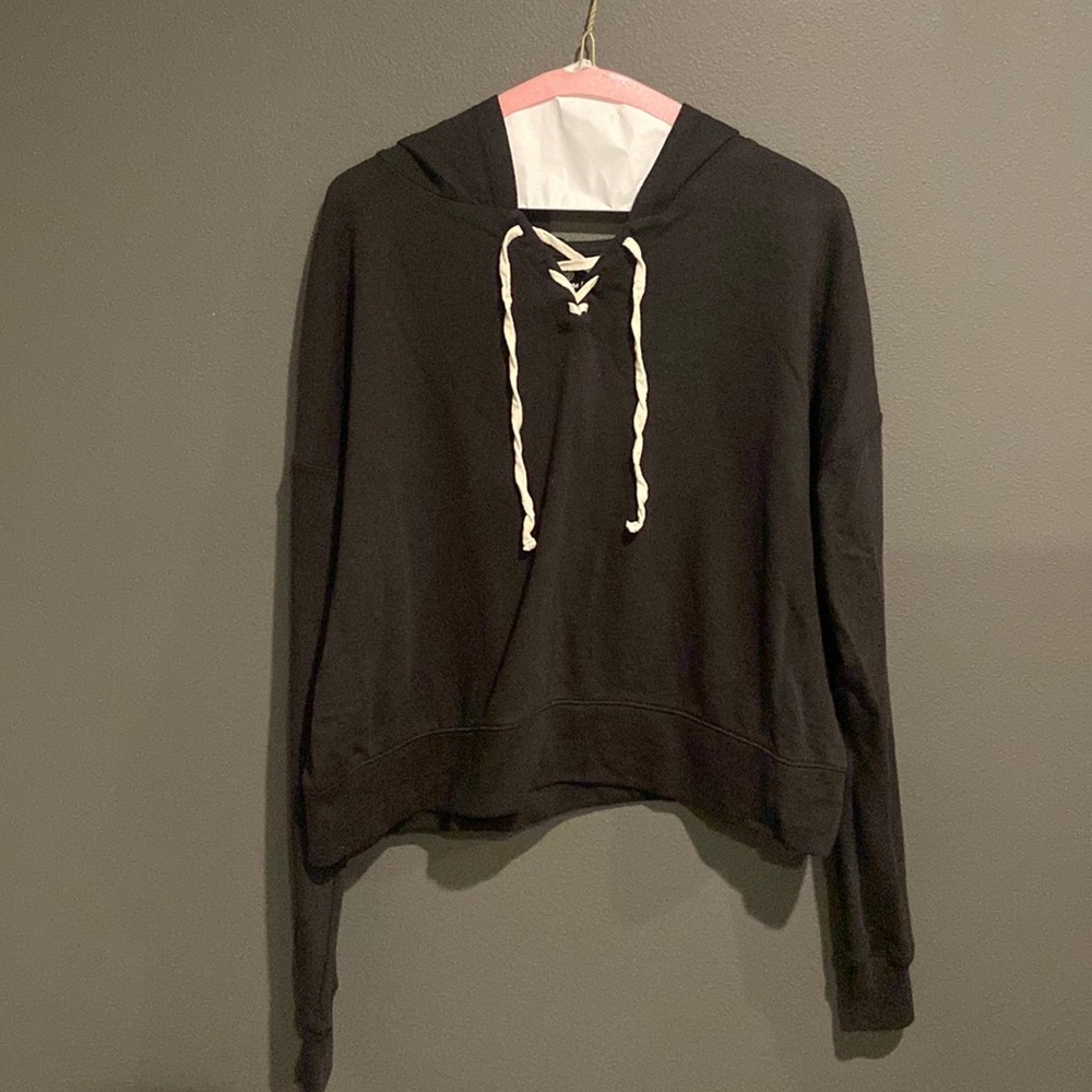 Black Crop Hoodie